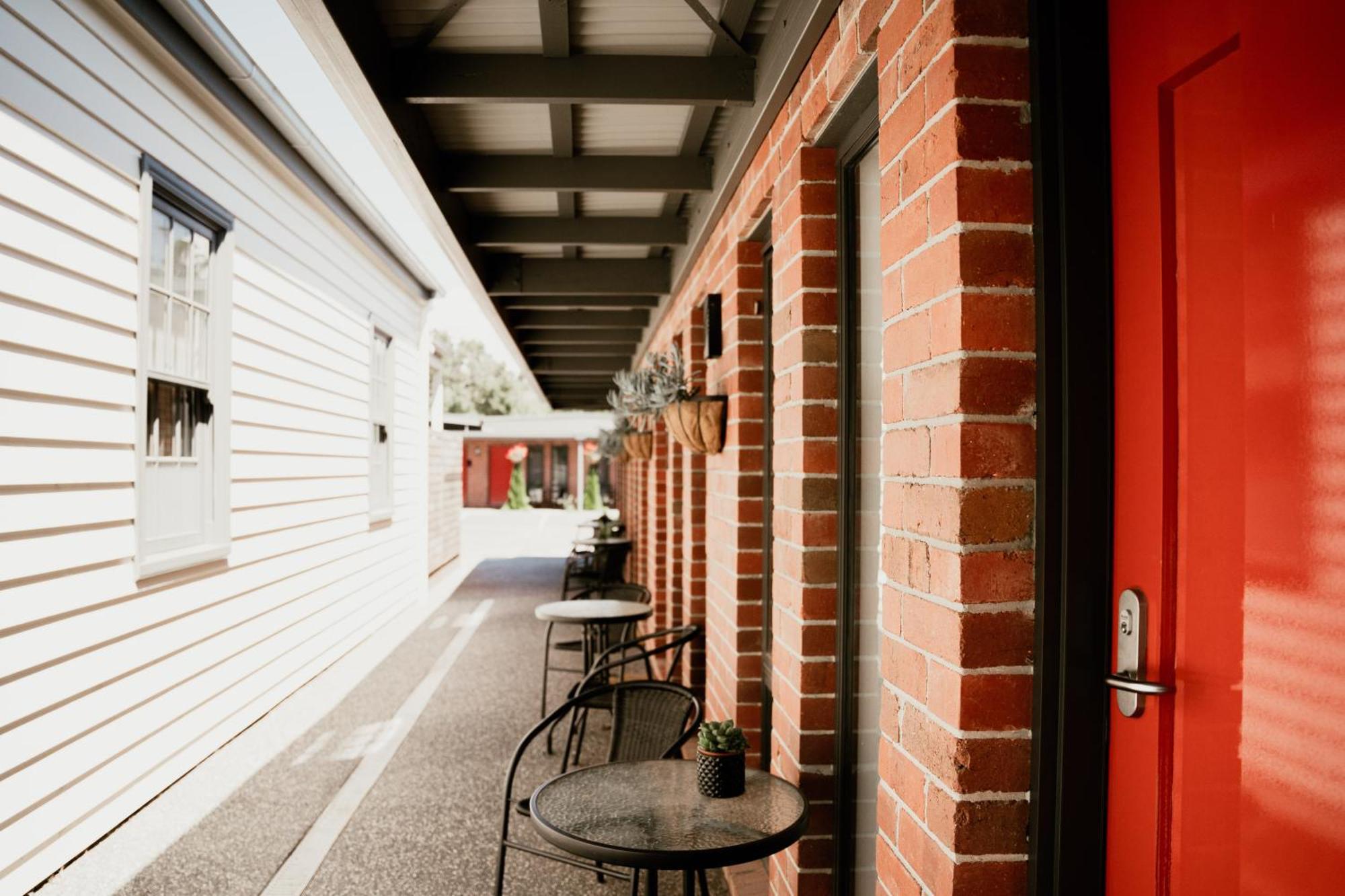 Daylesford Art Motel Luaran gambar The exterior of the building